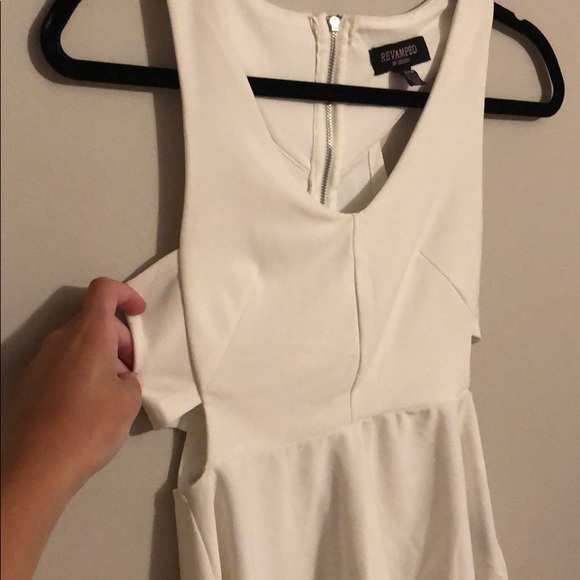 Top - Picture 2 of 3